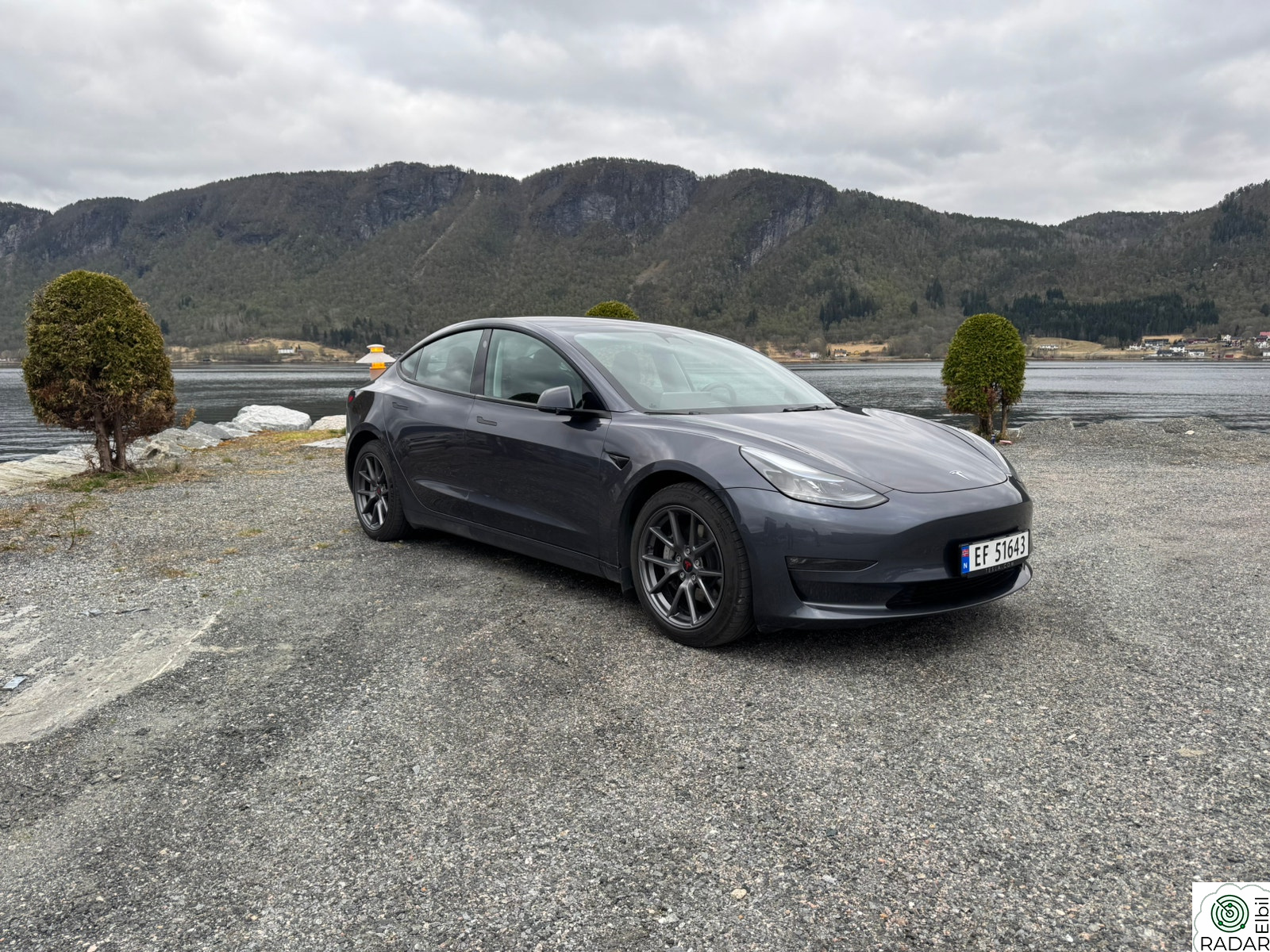 TESLA Model 3 Long Range AWD