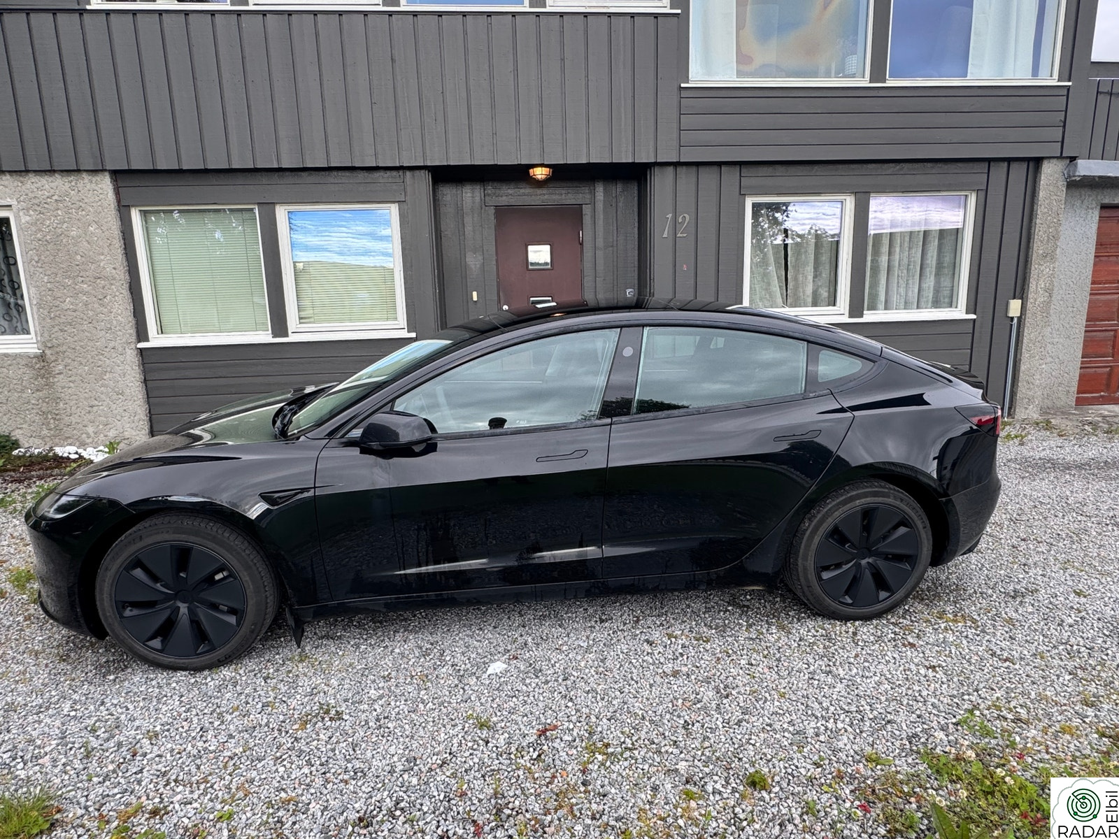 TESLA Model 3 Long Range AWD