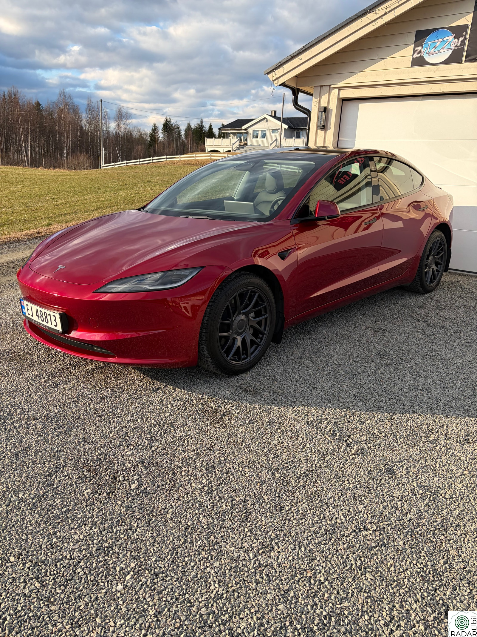 TESLA Model 3 Long Range AWD