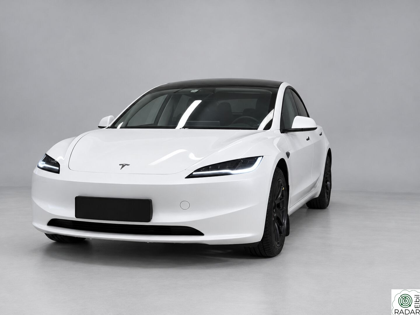 TESLA Model 3 LR | 678 km | Highland | AWD | Premium | Pano | V.Seter