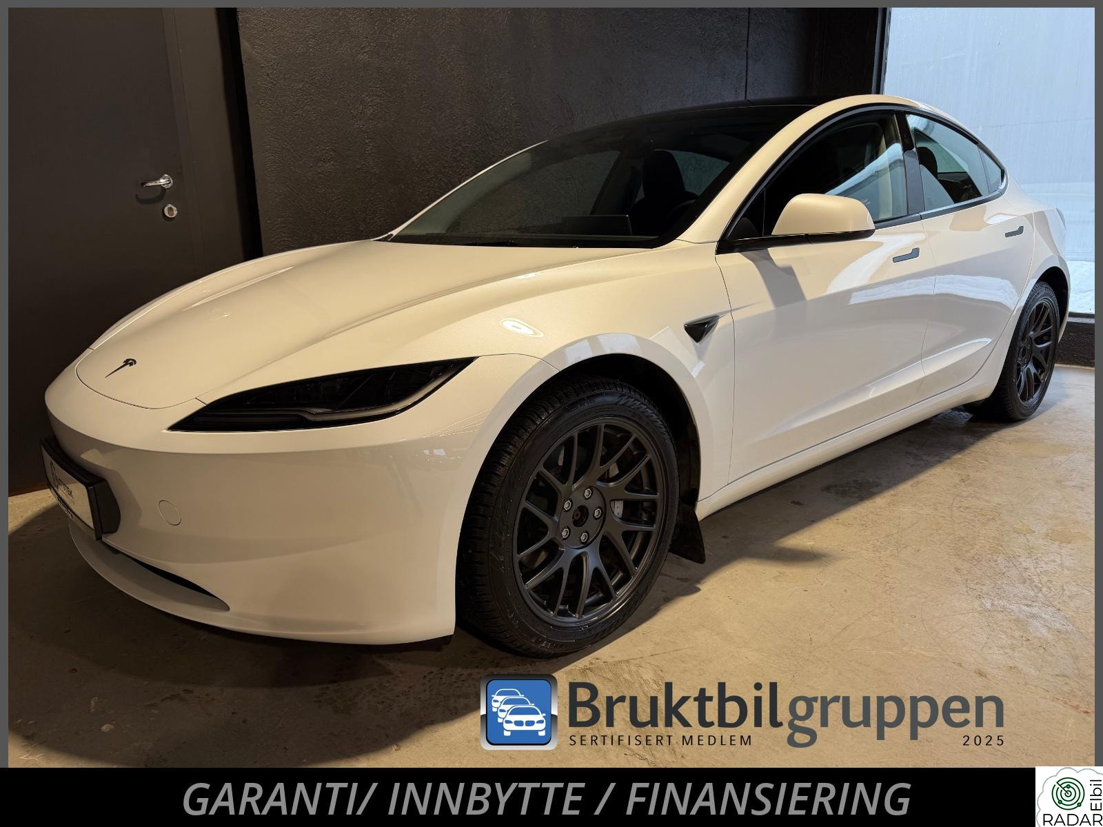 TESLA Model 3 Premium Long Range/ AWD/ Autopilot/Hengerfeste ++