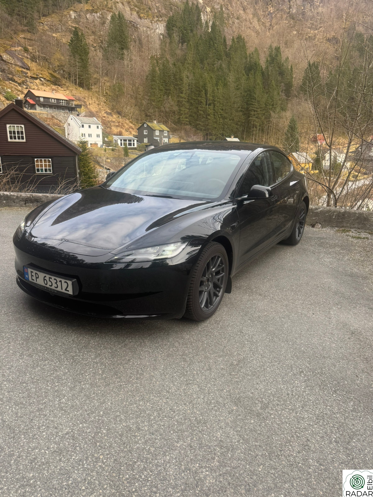 TESLA Model 3 Premium Long Range AWD