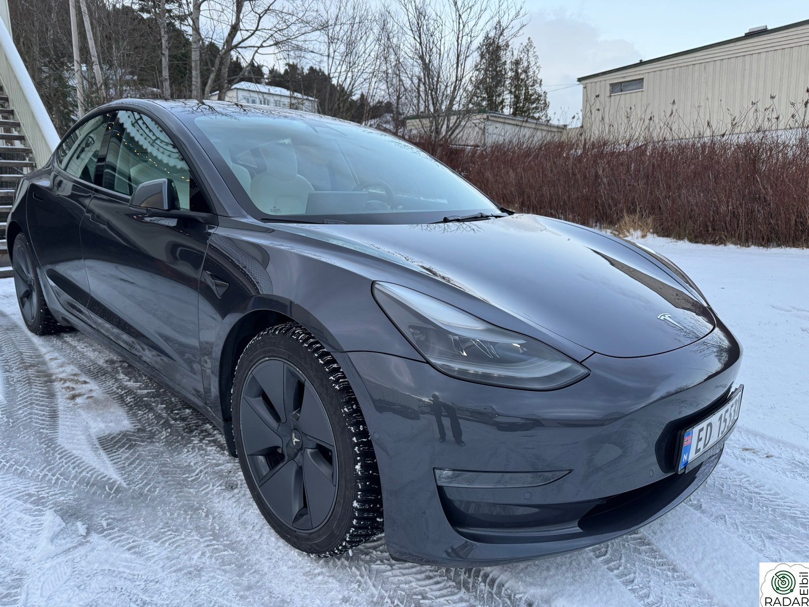TESLA Model 3 Long Range AWD