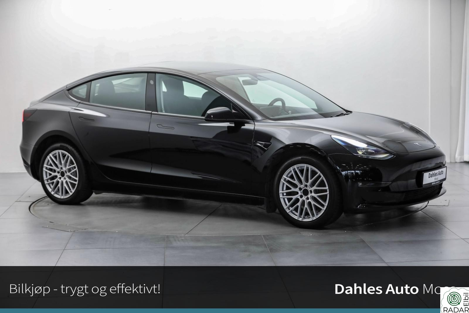 TESLA Model 3 Long Range AWD/Hengerfeste