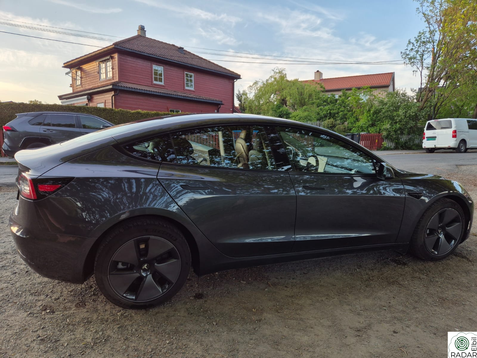 TESLA Model 3 Long Range AWD