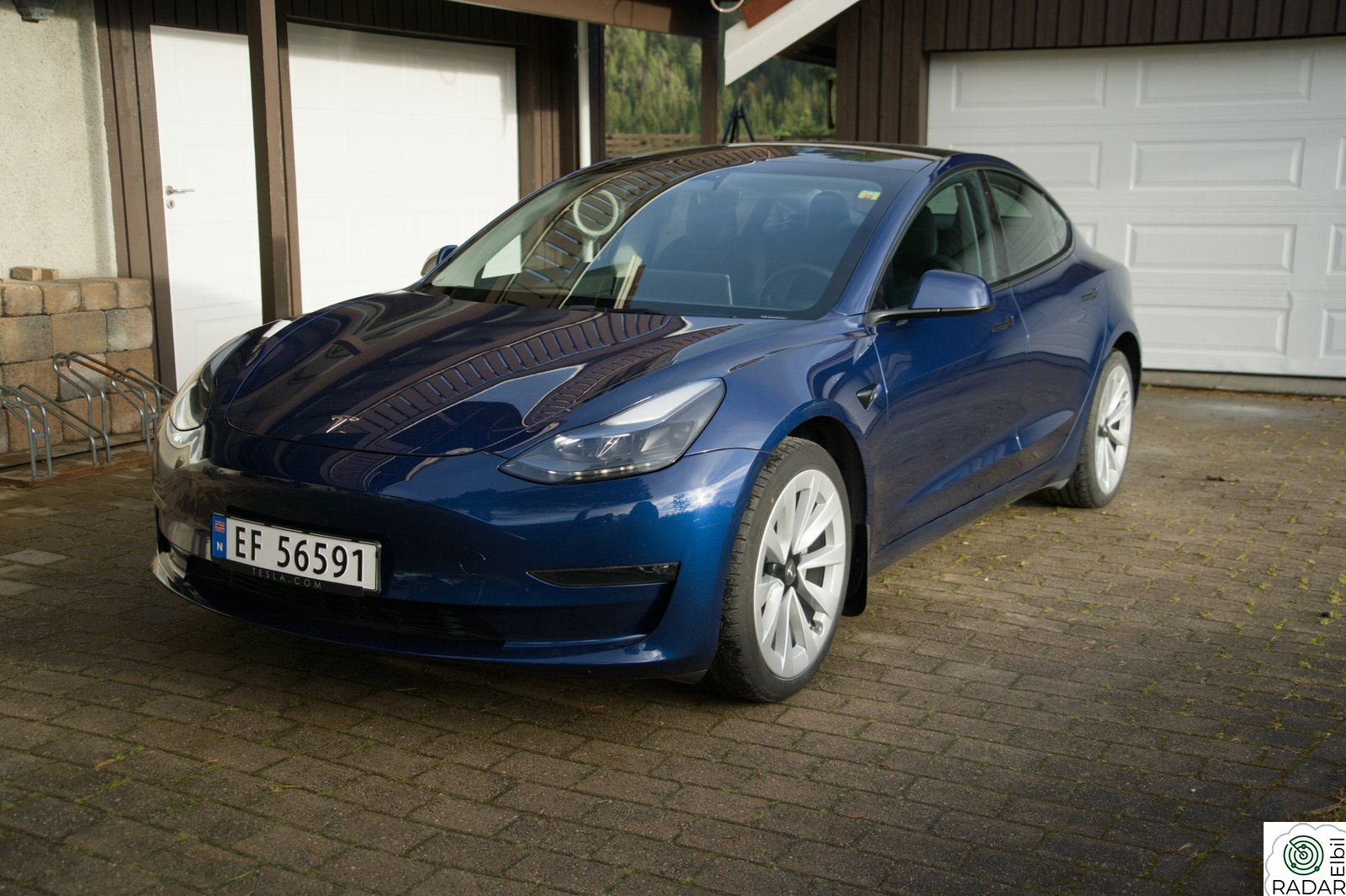 TESLA Model 3 Long Range AWD