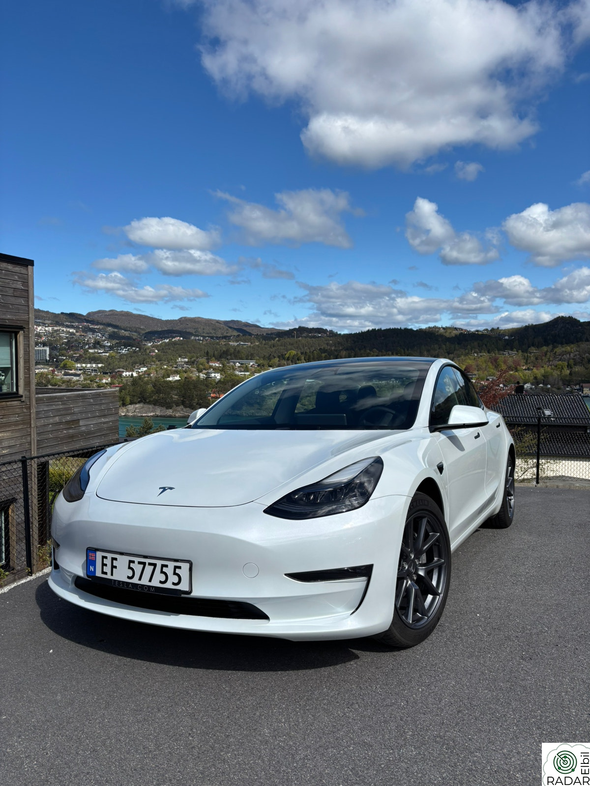 TESLA Model 3 Long Range AWD