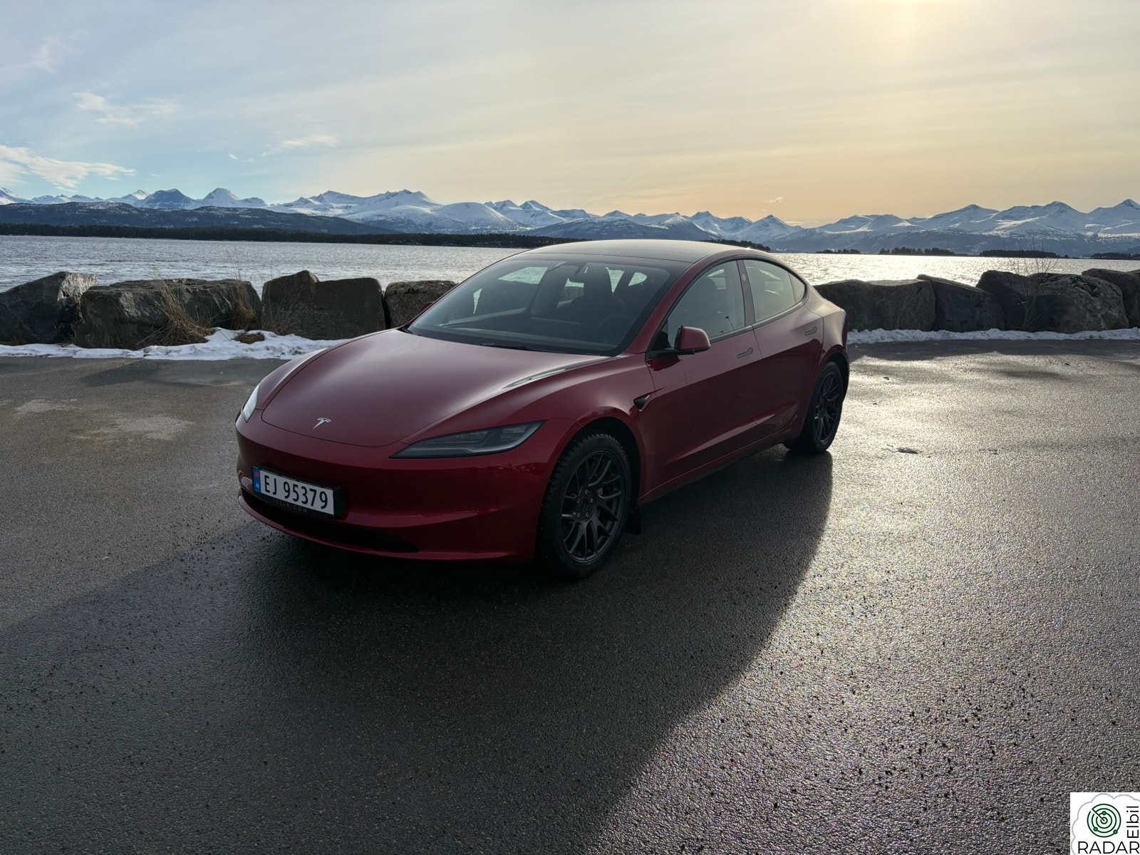 TESLA Model 3 Long Range AWD