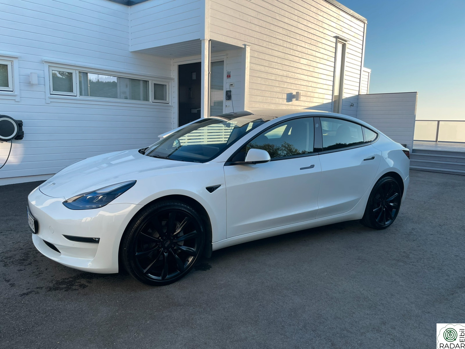 TESLA Model 3 Long Range AWD
