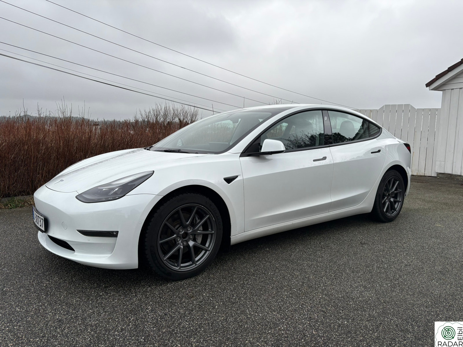 TESLA Model 3 Long Range AWD