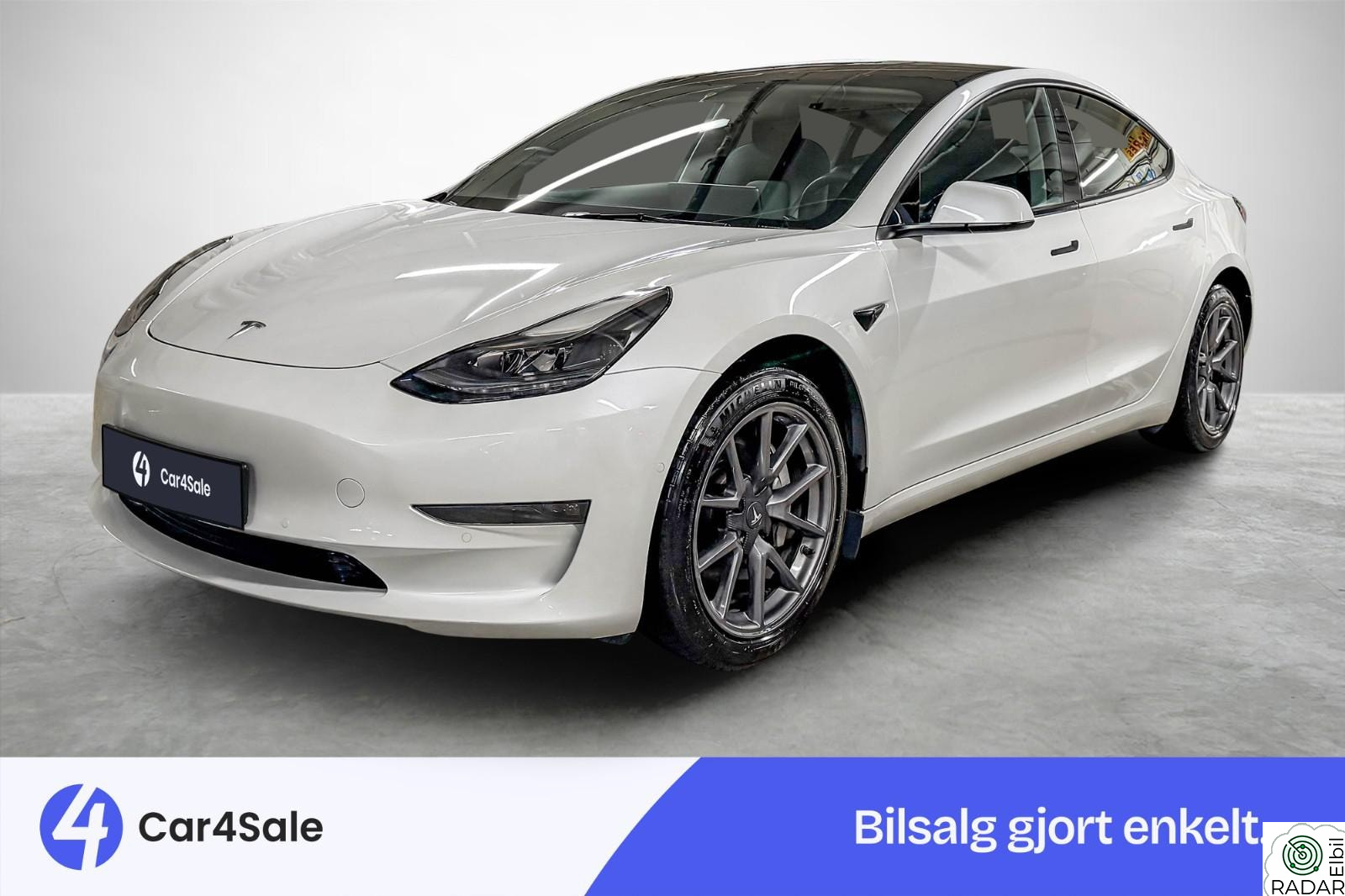 TESLA Model 3 Long Range AWD 614km / Krok / Premium / AP / Garanti ++