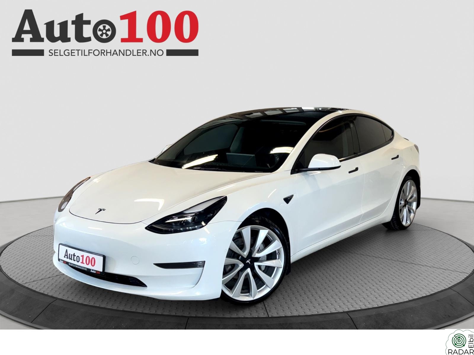 TESLA Model 3 Long Range AWD/20"/Autopilot/Krok/Premium/Varmepumpe/++