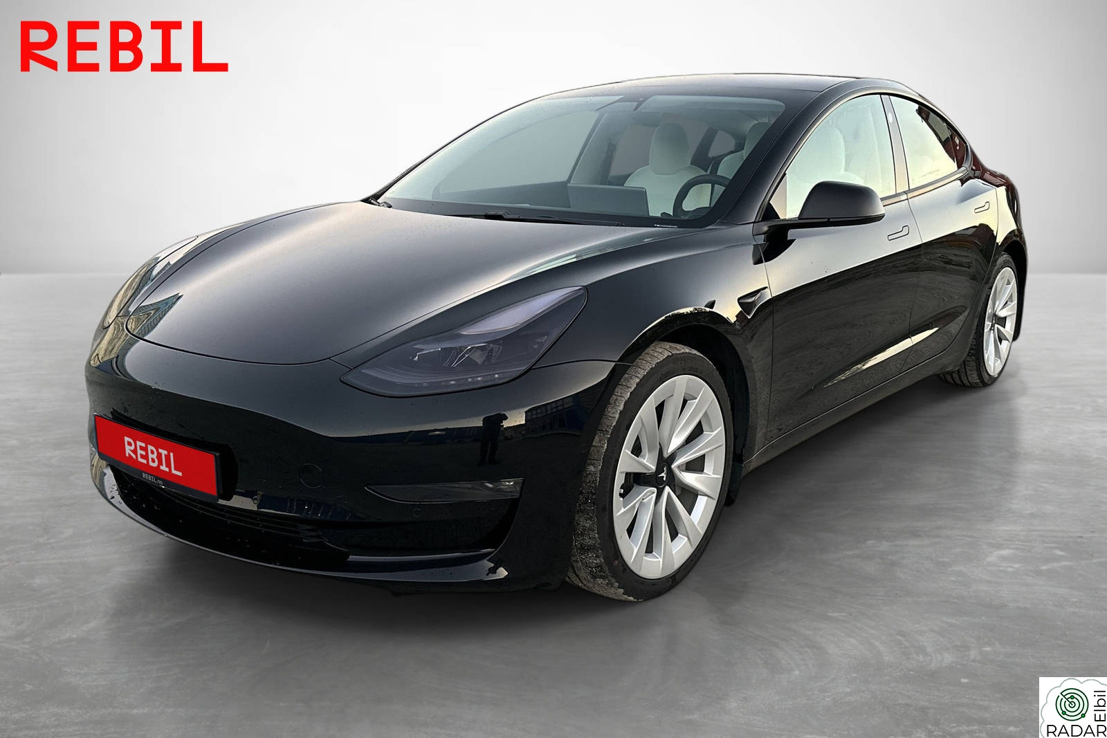 TESLA Model 3 614km/LongRange/Autopilot/V.Pumpe/MCU2/Pano