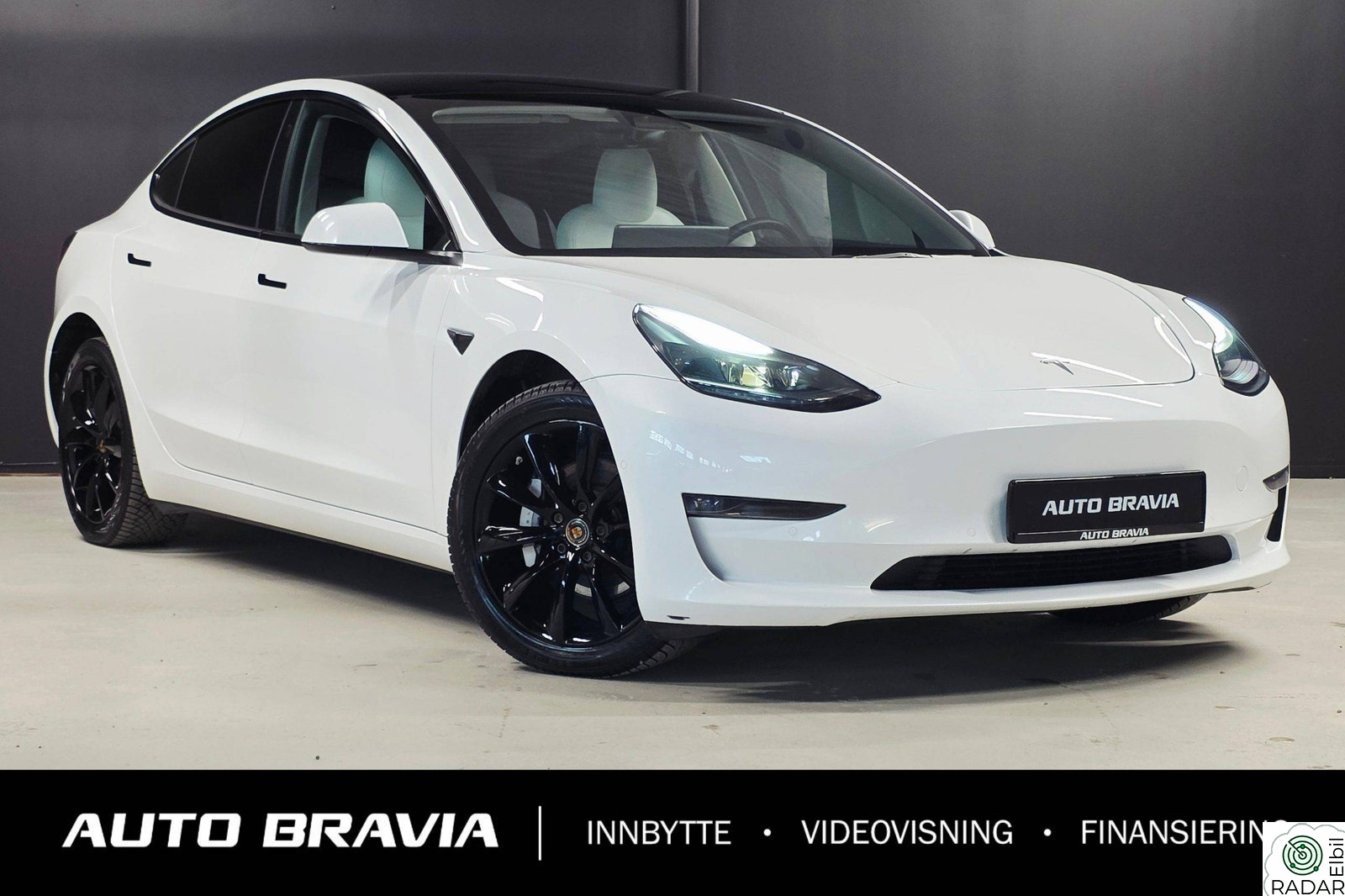 TESLA Model 3 LONG RANGE/AWD/614KM/VARMEPUMPE/RATTVARME/AP/AMD++
