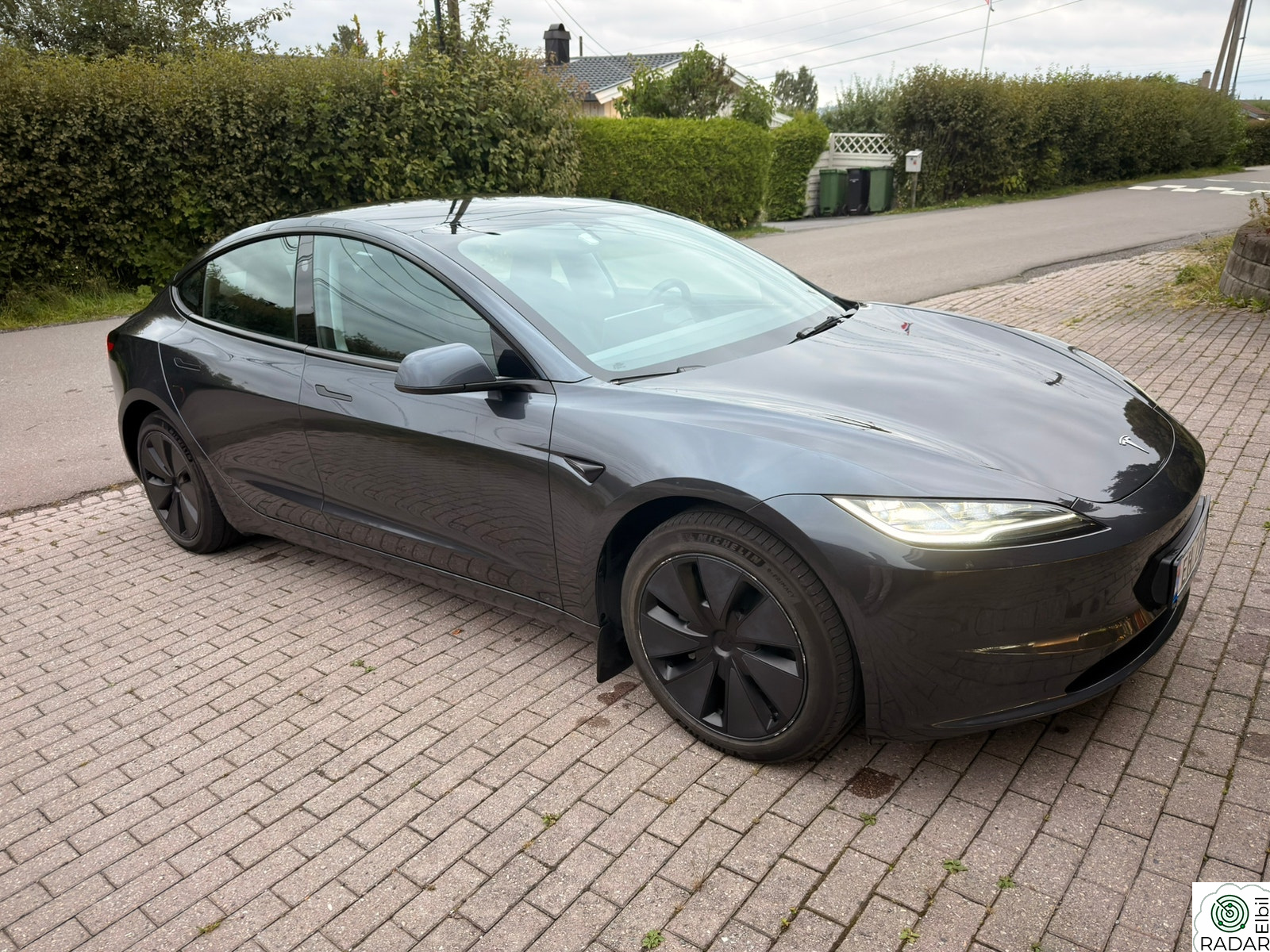 TESLA Model 3 Long Range AWD