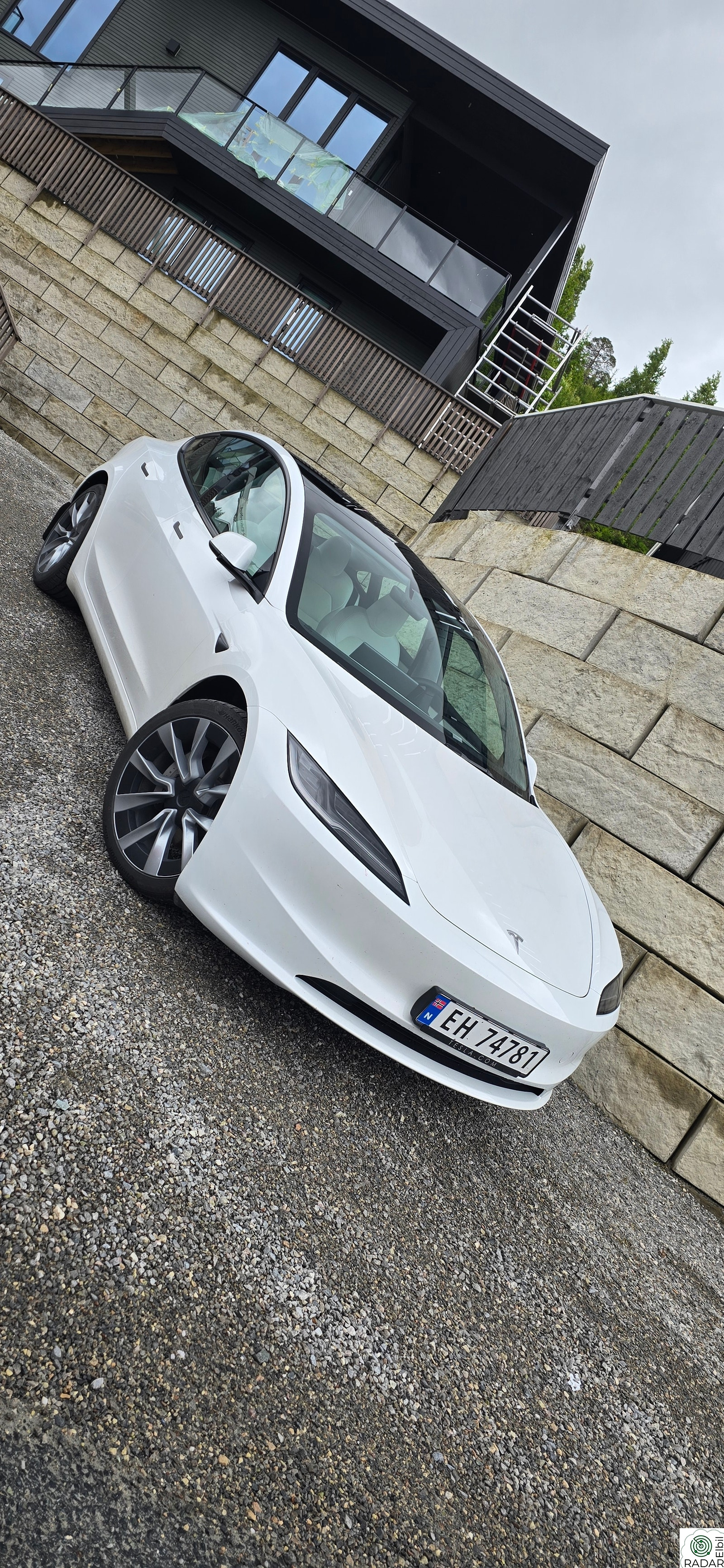 TESLA Model 3 Long Range AWD