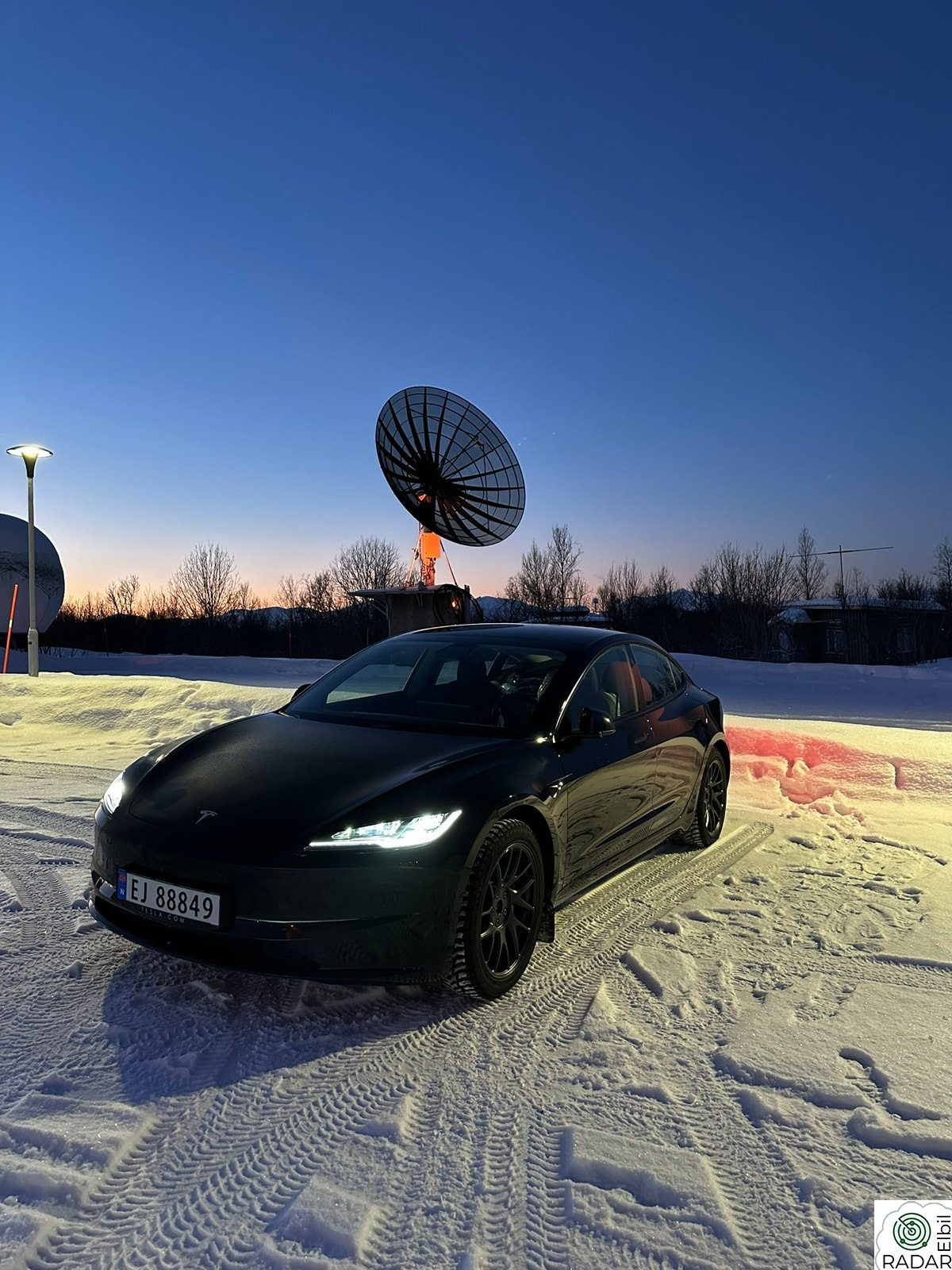 TESLA Model 3 Long Range AWD