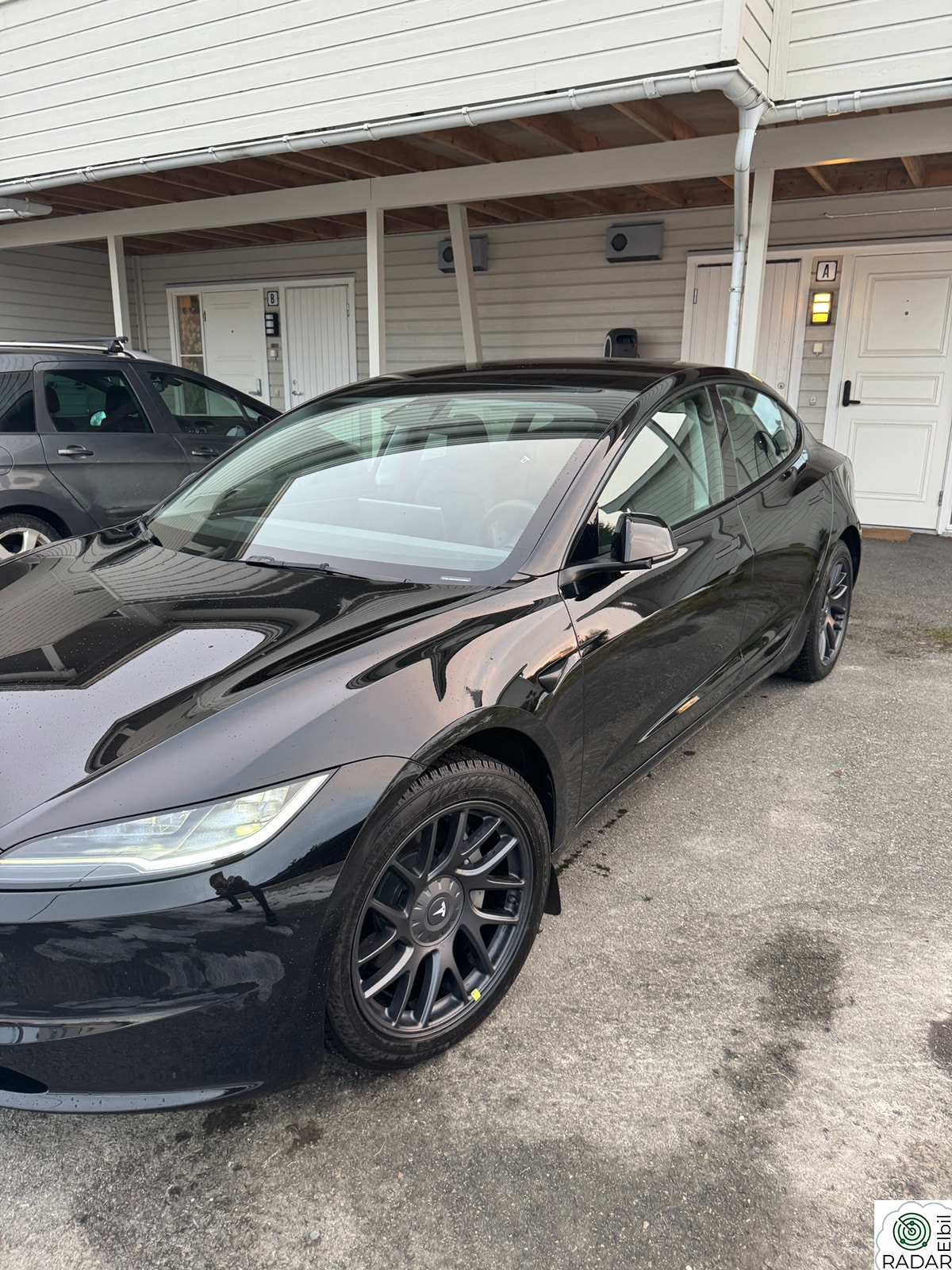 TESLA Model 3 Long Range AWD