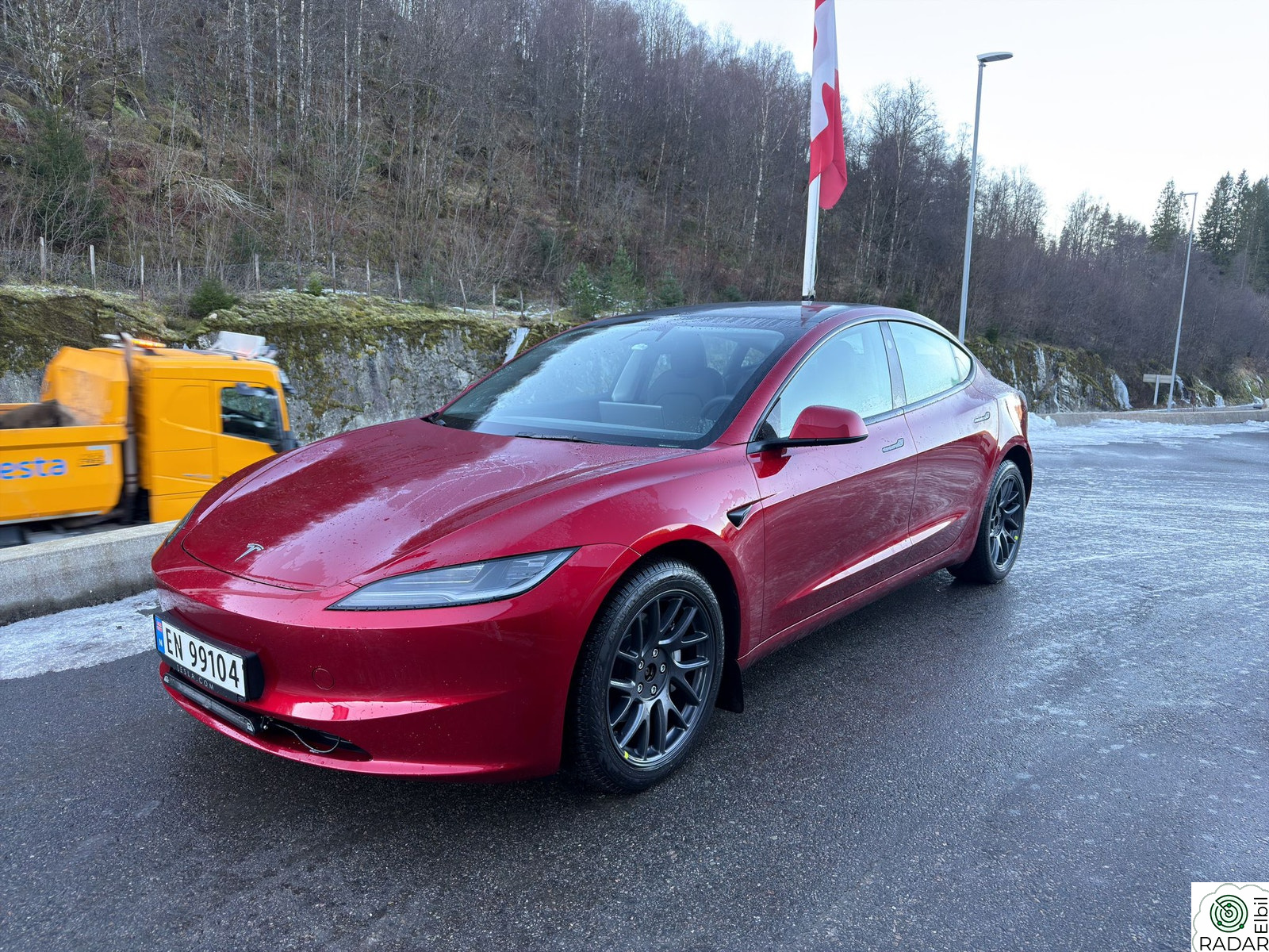TESLA Model 3 Long Range AWD