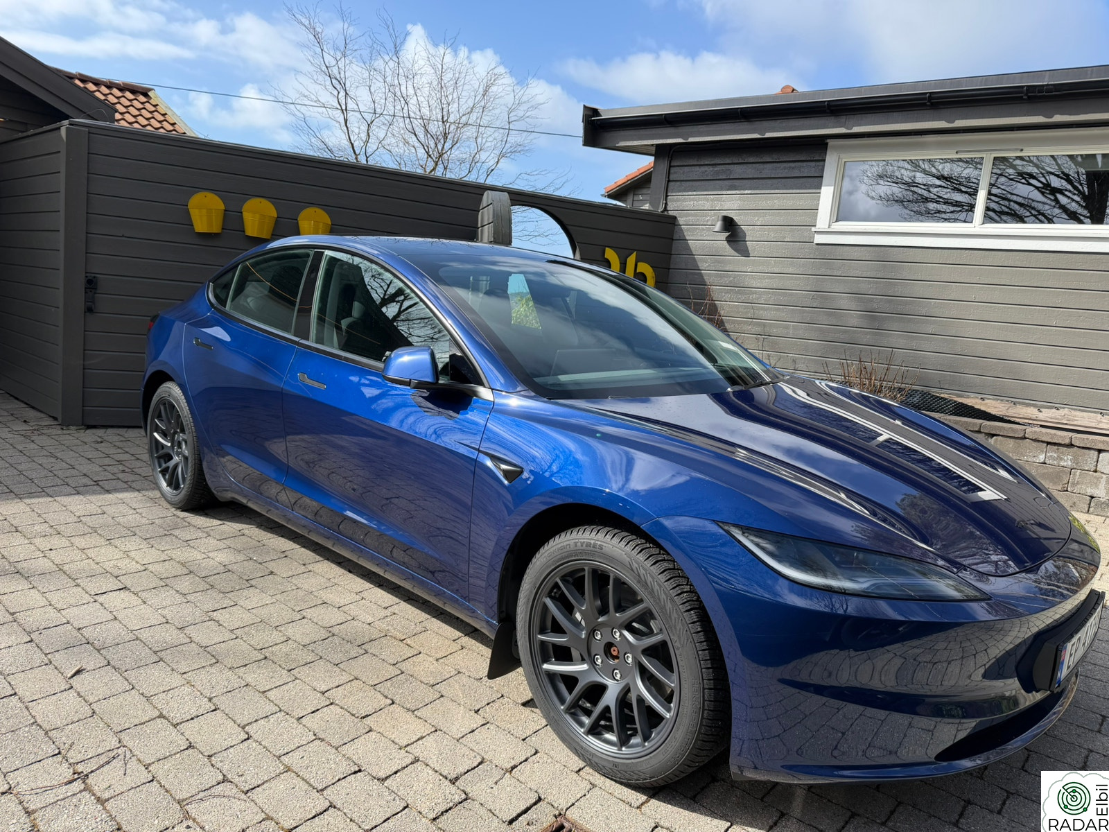 TESLA Model 3 Premium Long Range AWD