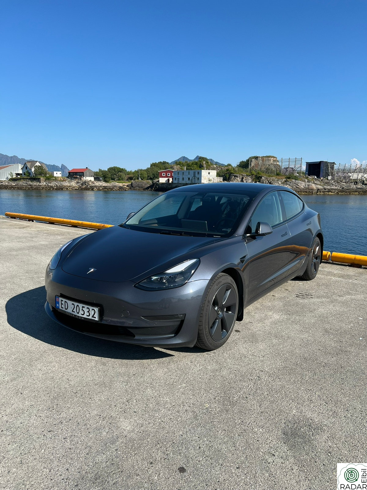 TESLA Model 3 Long Range AWD