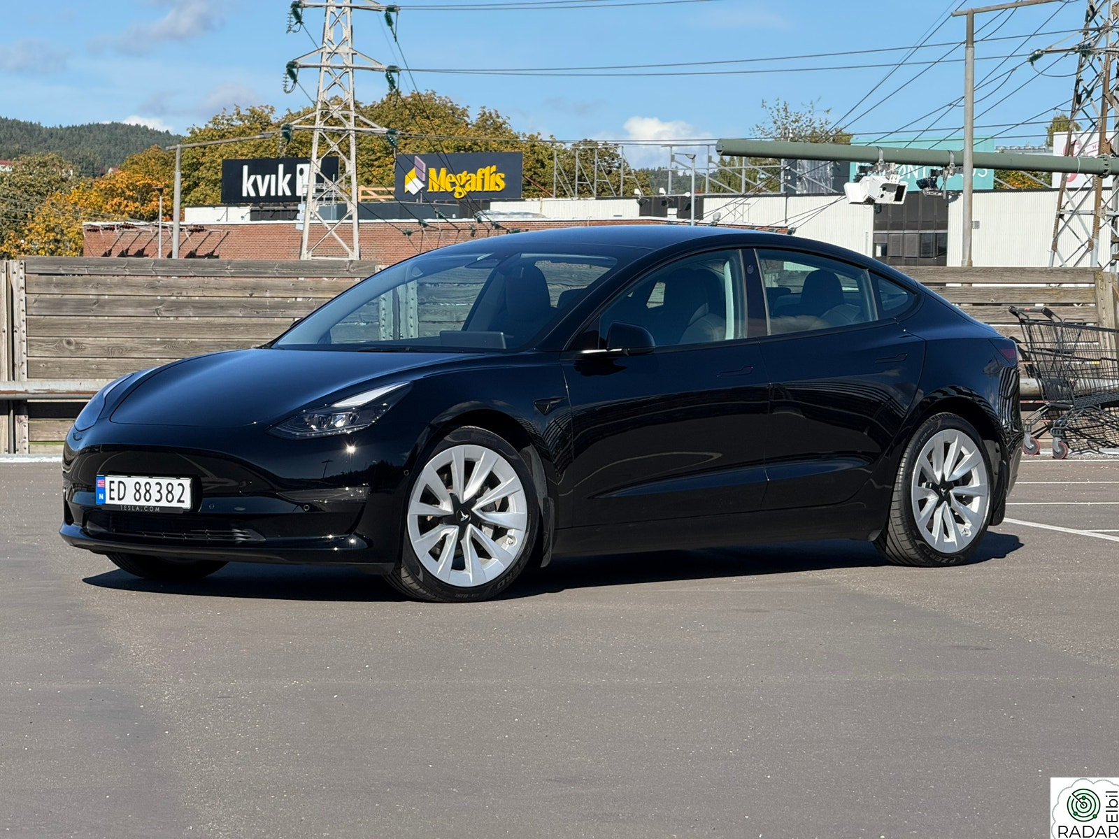 TESLA Model 3 Long Range AWD