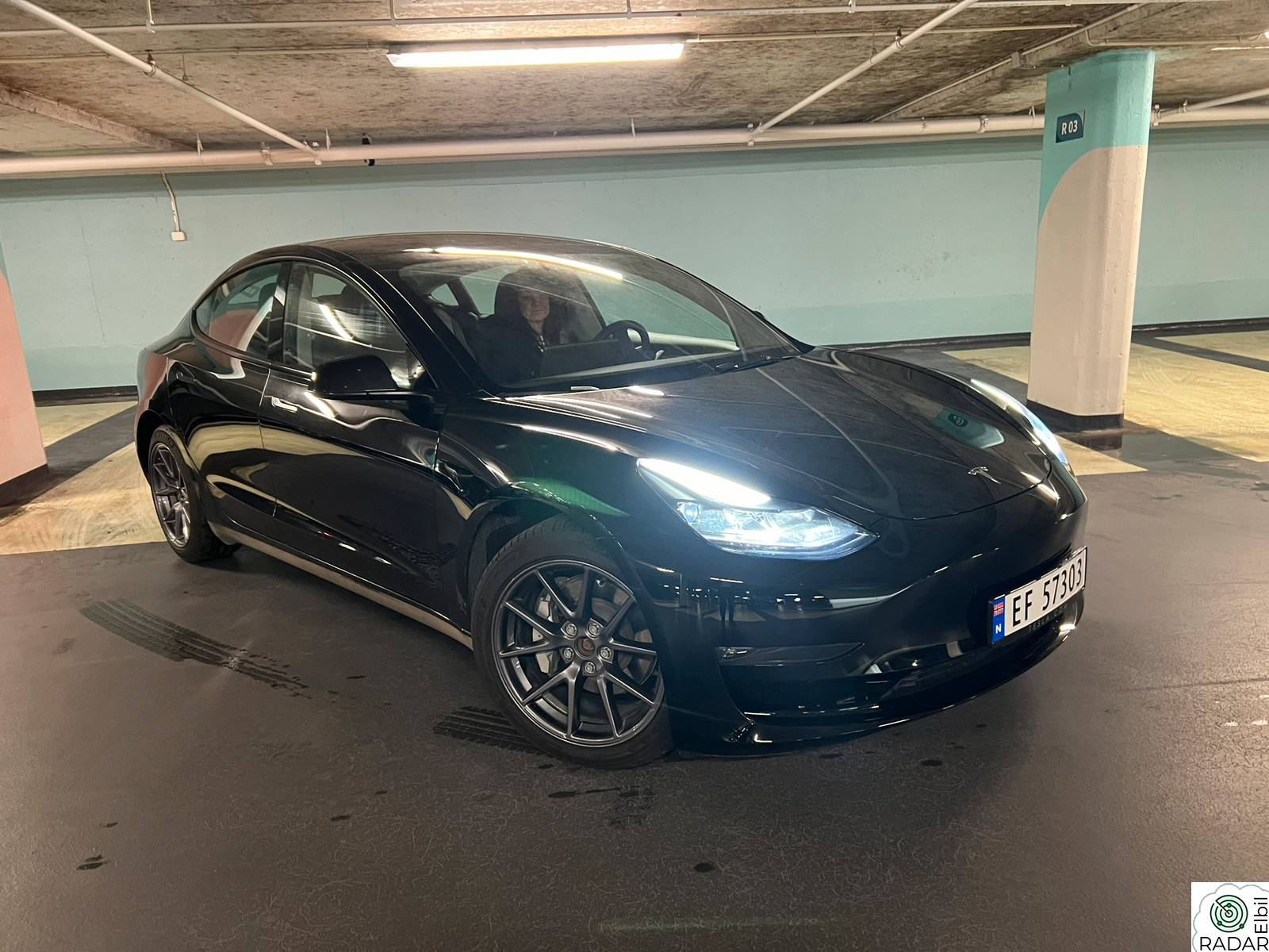 TESLA Model 3 Long Range AWD