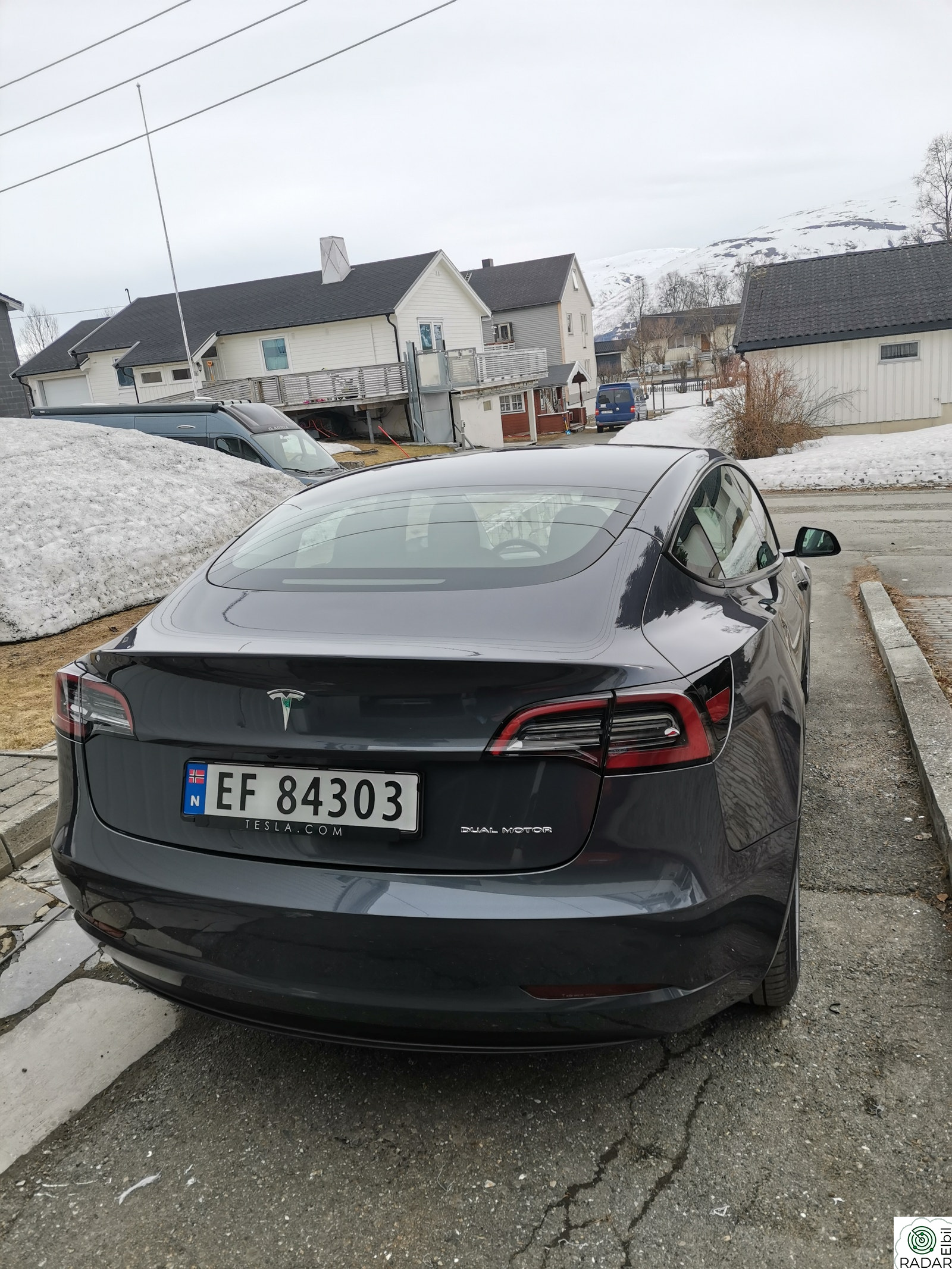 TESLA Model 3 Long Range AWD