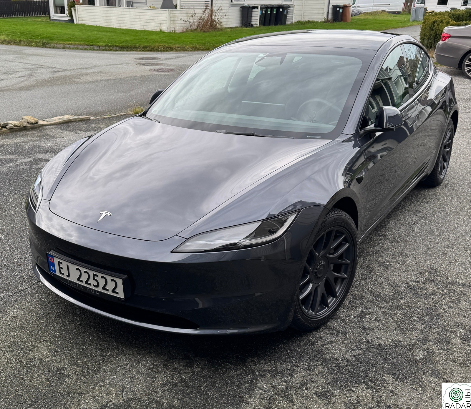 TESLA Model 3 Long Range AWD