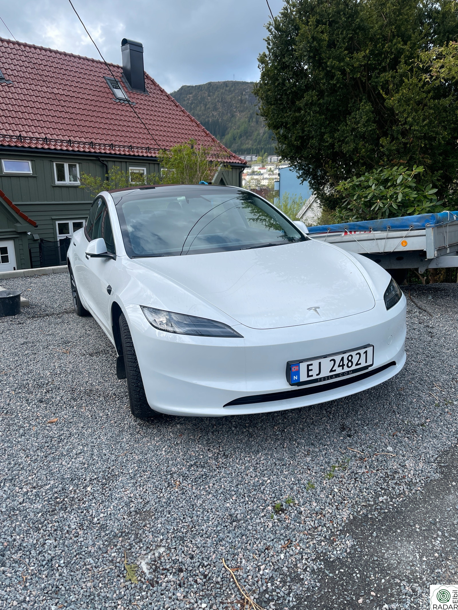 TESLA Model 3 Long Range AWD