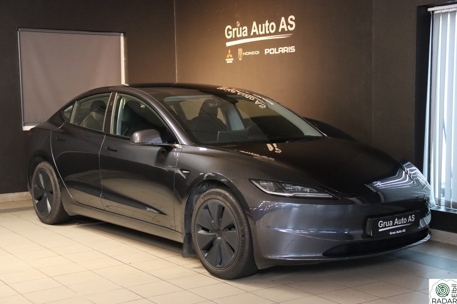 TESLA Model 3 Long Range AWD