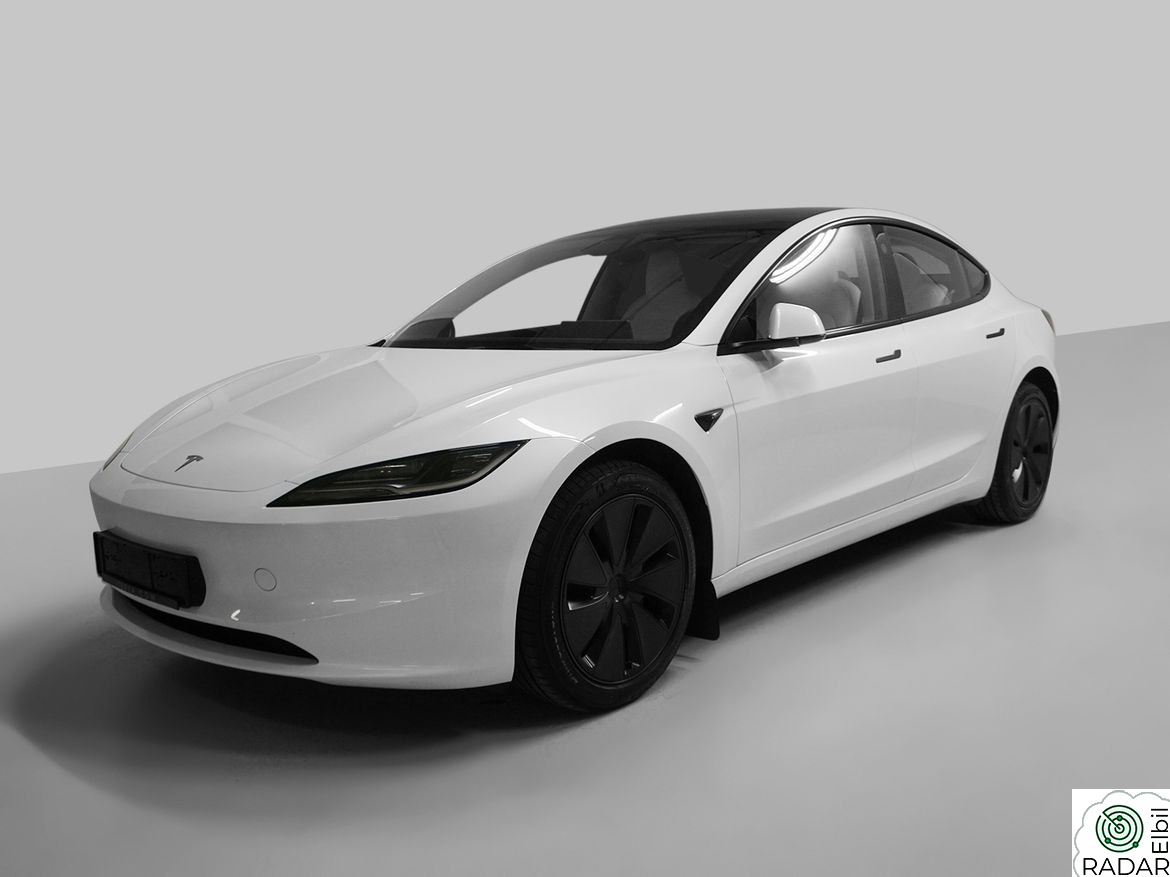 TESLA Model 3 Som ny
