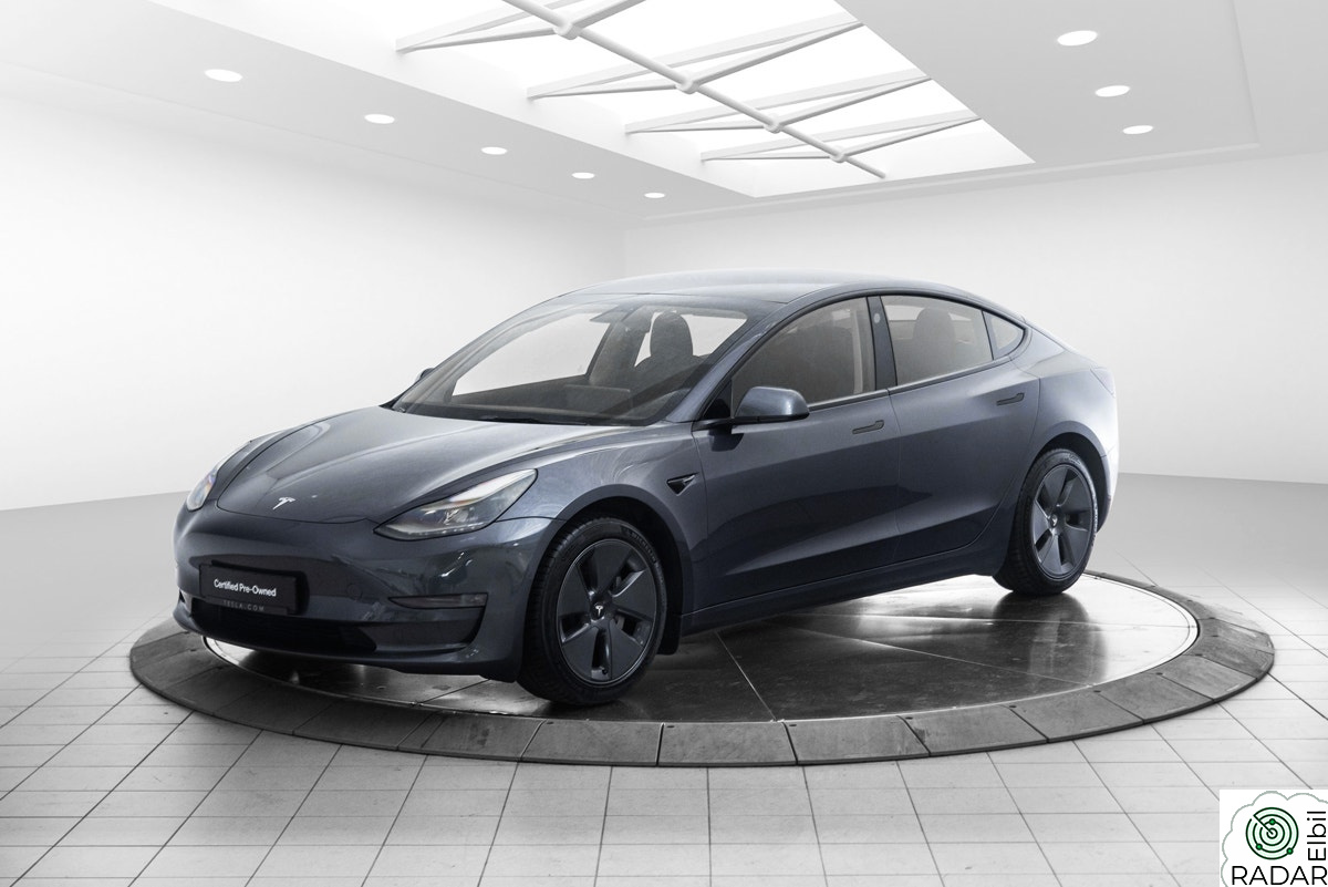 TESLA Model 3 Long Range AWD