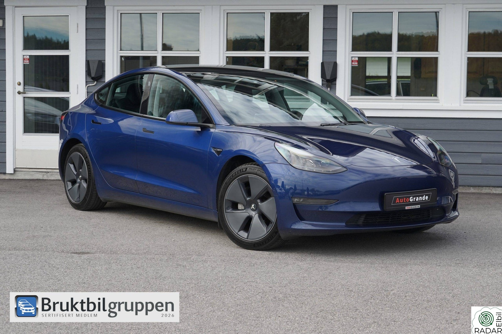 TESLA Model 3 LONGRANGE BOOSTUPGRADE AUTOPILOT3 SOLTAK RKAM NAVI