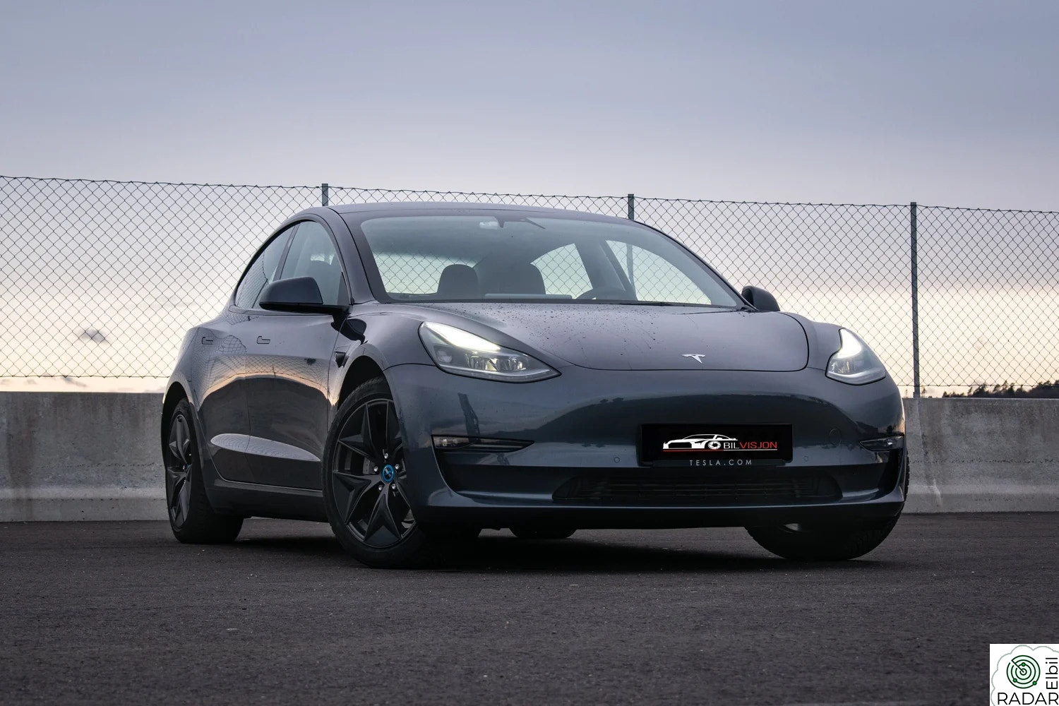 TESLA Model 3 Long Range AWD