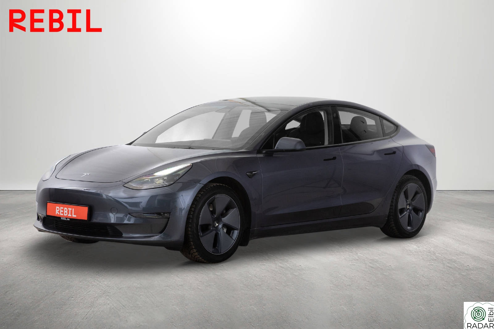 TESLA Model 3 614km (WLTP)/LR/AWD/MCU2/Navi/R.kam/Pano/AP/V.pumpe