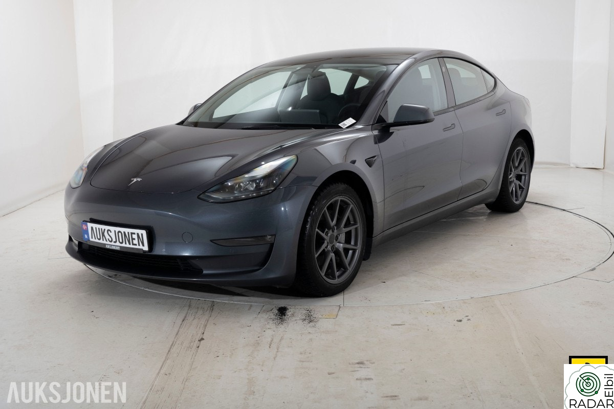 TESLA Model 3 LR AWD HENGERFESTE AUTOPILOT PREMIUM LYD