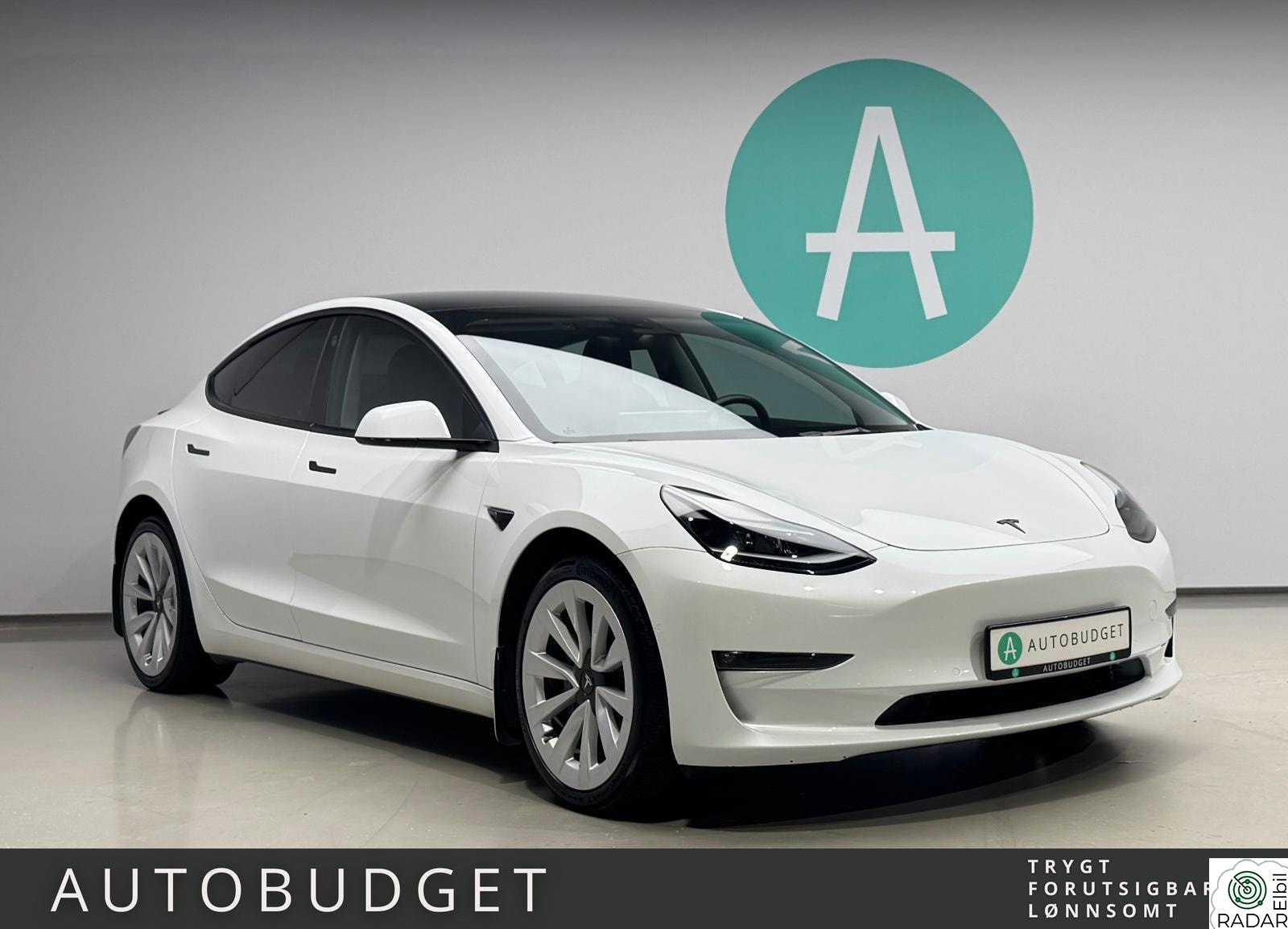 TESLA Model 3 Long Range AWD/ 602 WLTP / BOOST / Krok / Premium