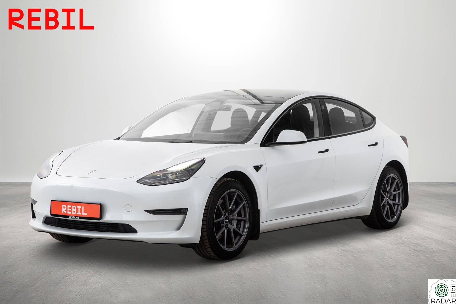TESLA Model 3 614km/Long range/varmepumpe/Skinn/Krok/AWD