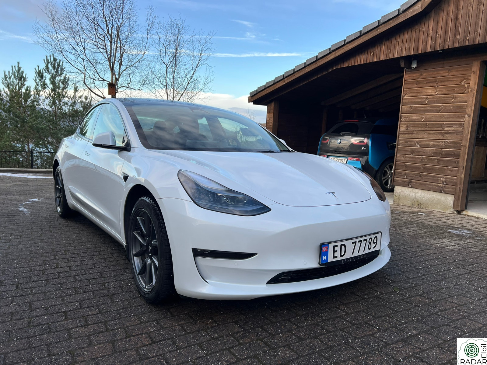 TESLA Model 3 Long Range AWD
