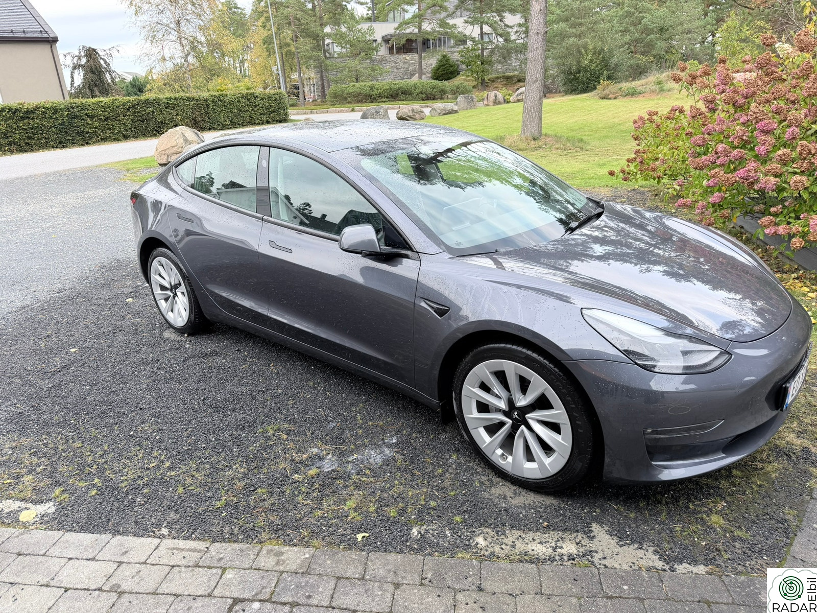 TESLA Model 3 Long Range AWD