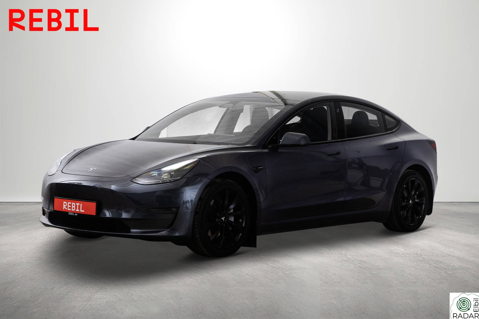 TESLA Model 3 602km (WLTP)/LR/AWD/MCU2/Navi/R.kam/Pano/AP/V.pumpe