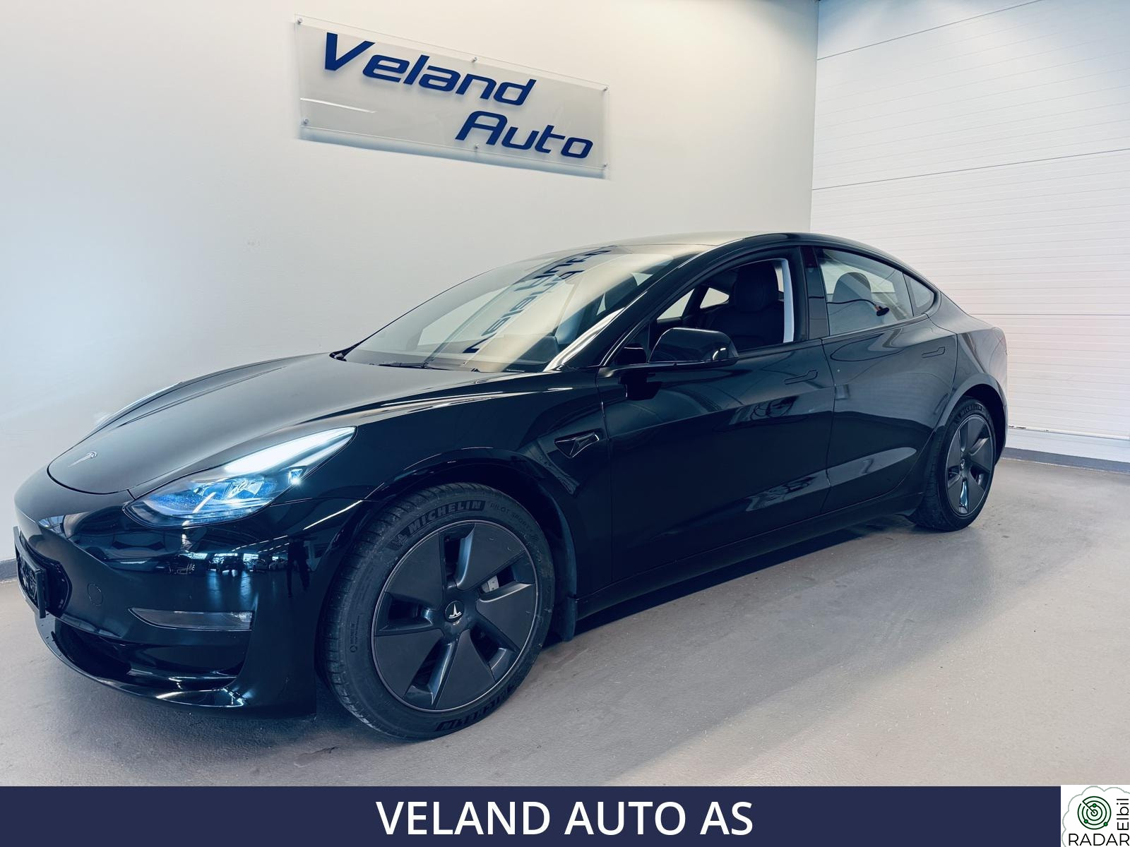 TESLA Model 3 LONG RANGE / AWD / VINTERPAKKE / PANO /HENGERFESTE