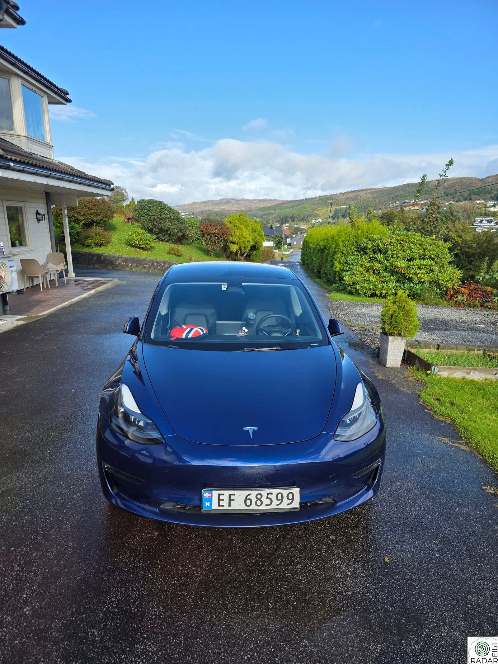 TESLA Model 3 Long Range AWD | 602 km | Autopilot | Skinn | Panorama