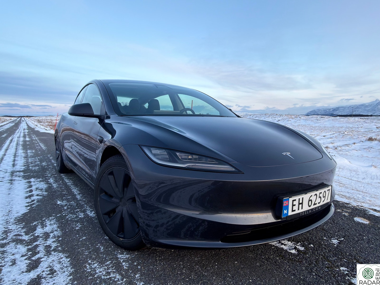 TESLA Model 3 Long Range AWD