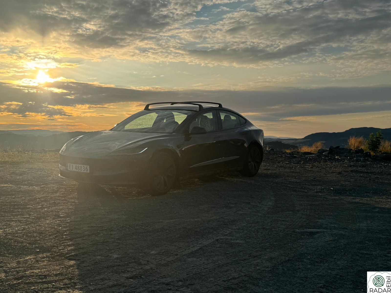 TESLA Model 3 LONG RANGE/AWD/629KM//HIGHLAND/AUTO PILOT/INNBYTTE/+++