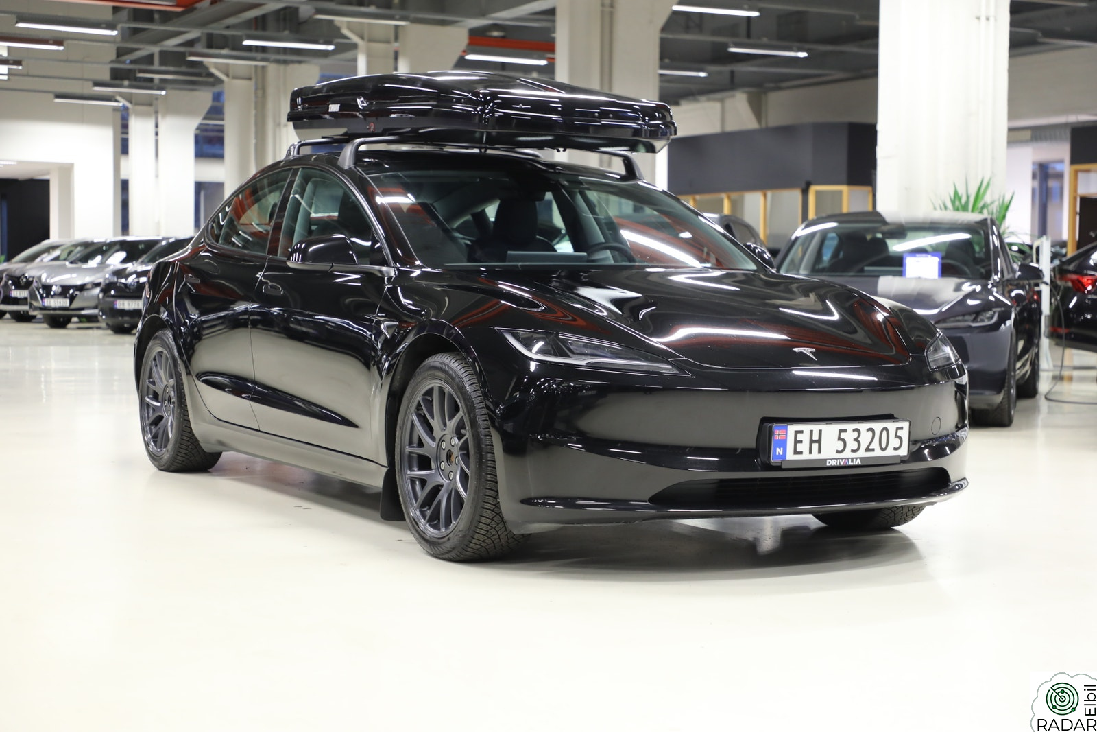TESLA Model 3 Long Range AWD