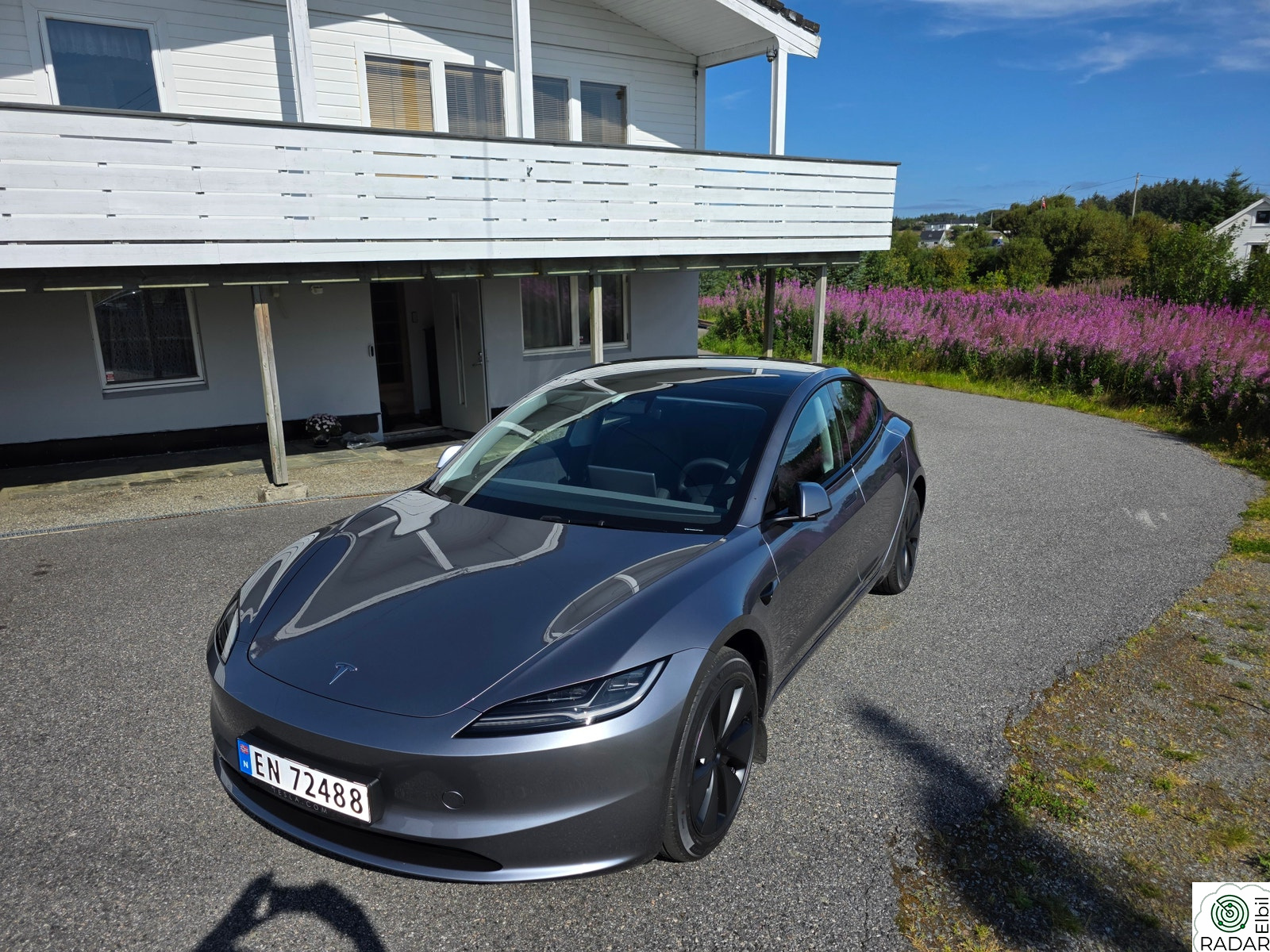 TESLA Model 3 Long Range AWD