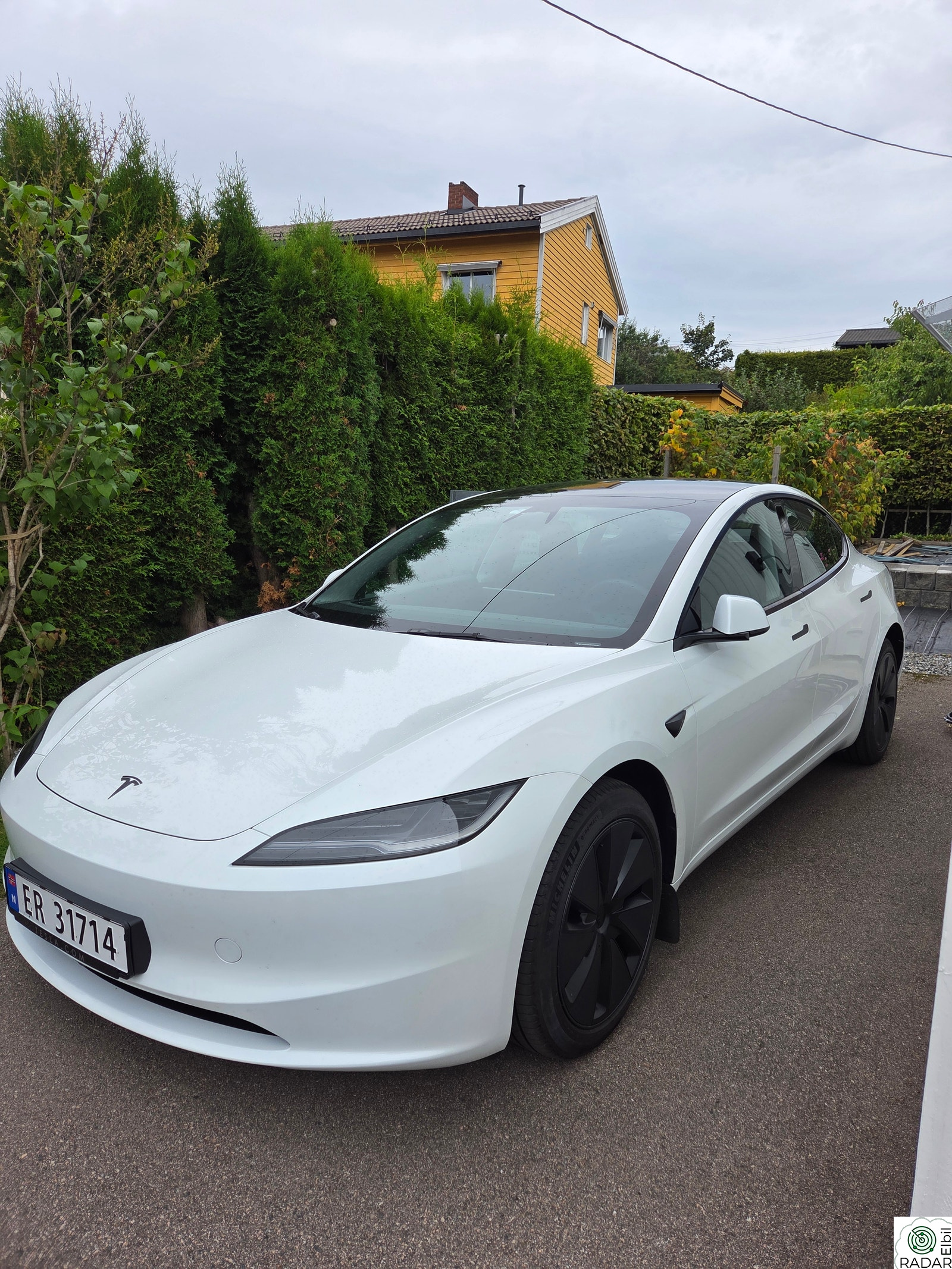 TESLA Model 3 Premium Long Range AWD