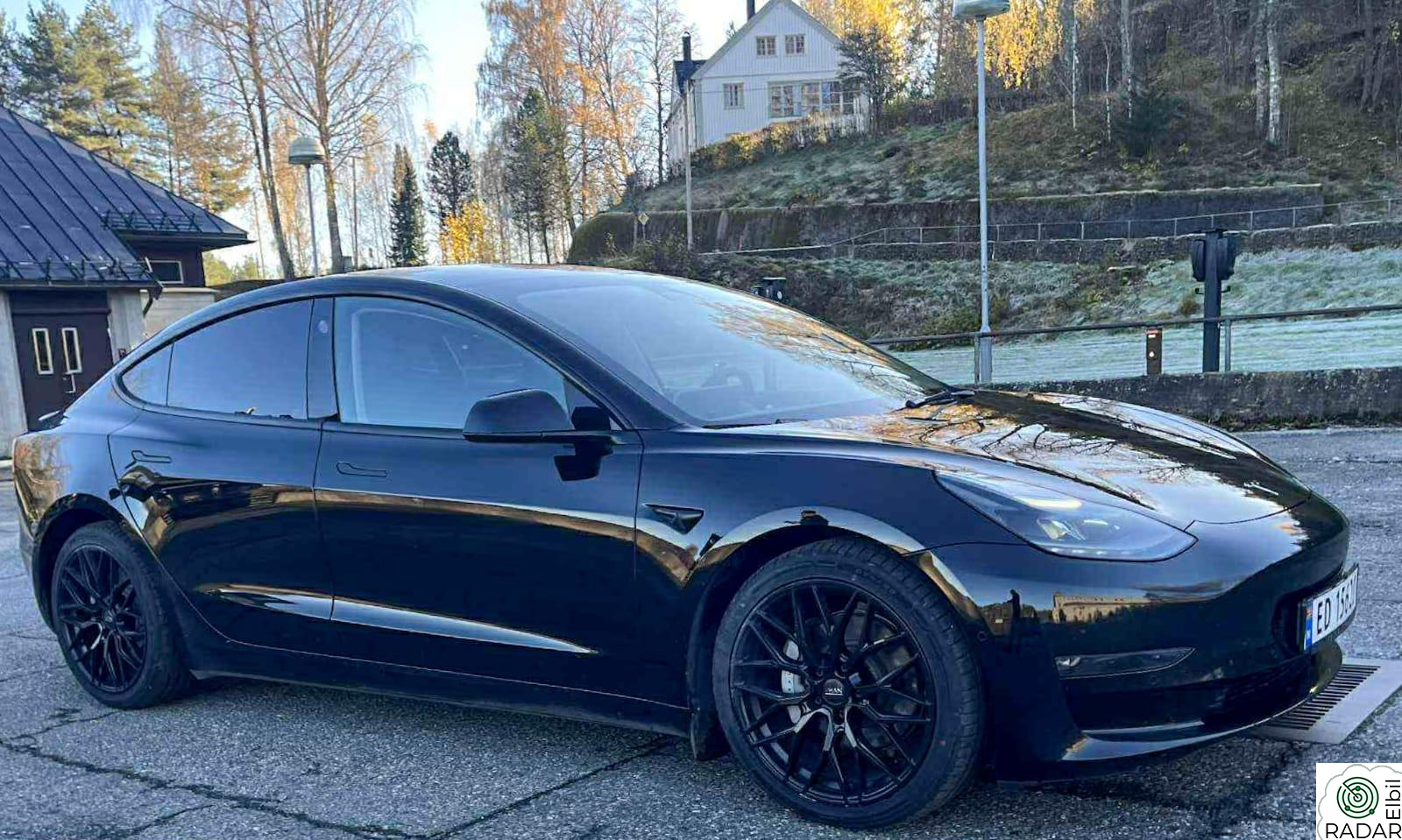 TESLA Model 3 Long Range Awd Varme i ratt, Varmepumpe, Boombox